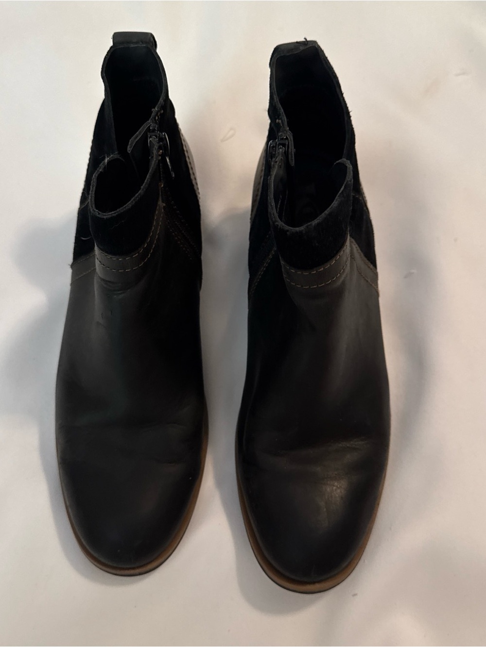 Kork-Ease Black Leather Chukka Zip Boots